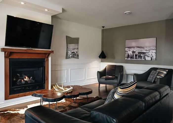Chic Condo At The Foot Of The Slopes Of Saint-Sauveur