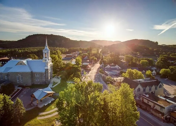 2 Bedroom Suite With Views Of Sommets St-Sauveur