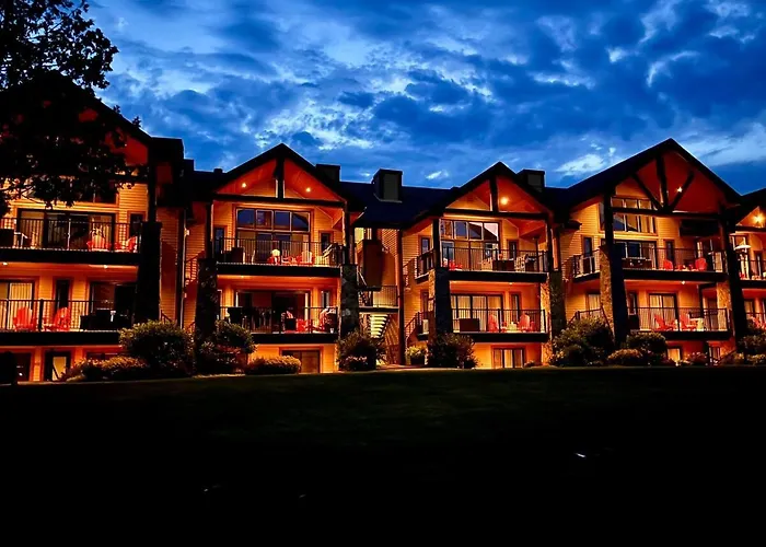Luxury Ski-In Ski-Out Condo In St-Sauveur 2 Bedrooms